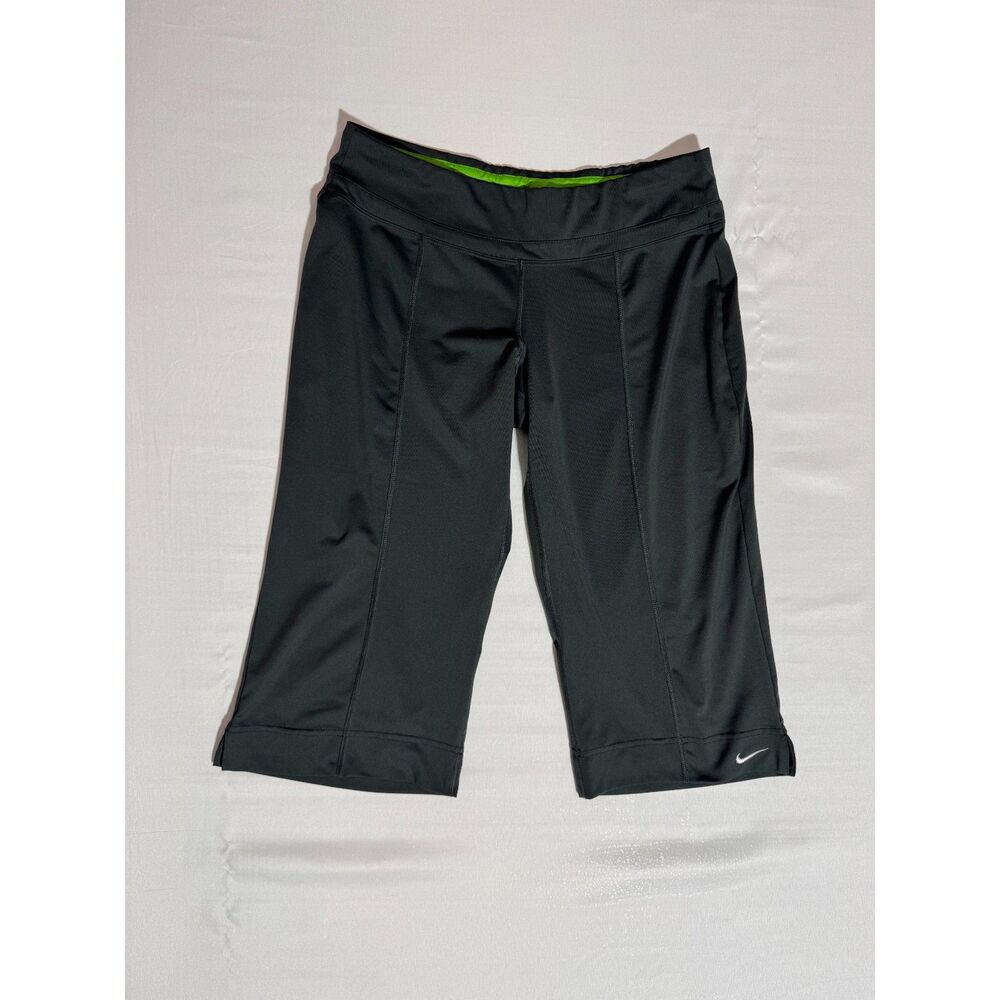 Nike Dri-Fit Stay Cool Capri Yoga Leggings | Gray | Size Medium